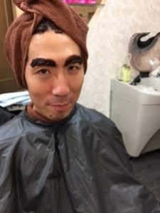 眉 カラー