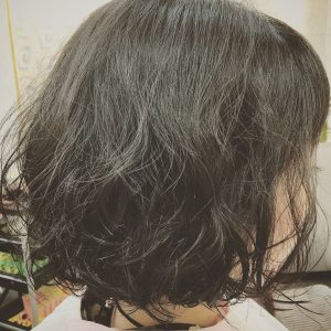 ボブ パーマ フェミニン