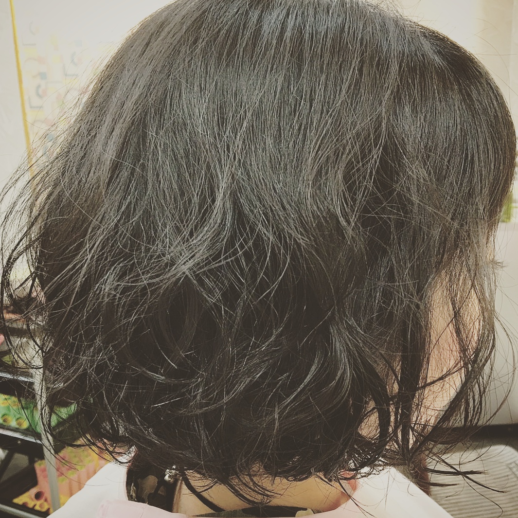 ボブ パーマ フェミニン