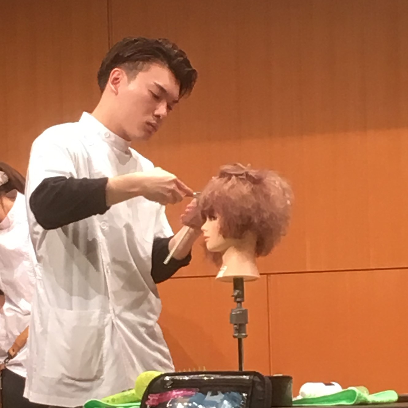 カット コンテスト KRS